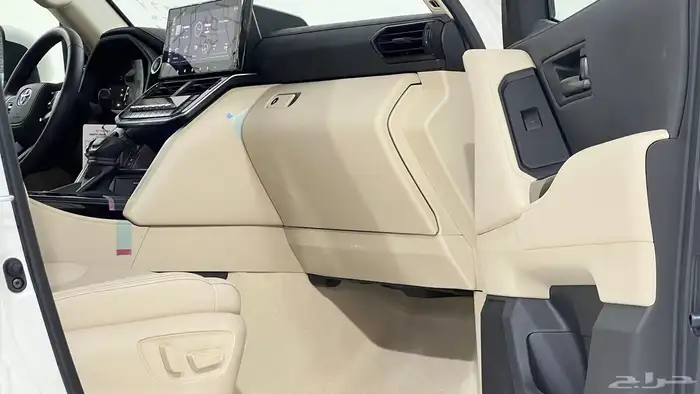 تويوتا لاندكروزر GX.R.2025.L4هدد تنفس طبيعي خليجي بنزين 8