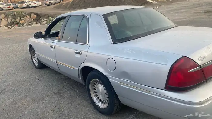 فورد ماركيز 2001 0