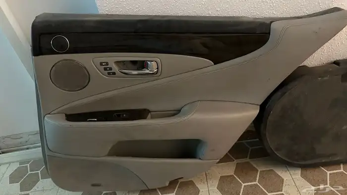 للبيع قطع لكزس 460 9