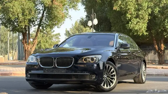 بي ام دبليو 740Li 2010 ( ممشى قليل ) 0