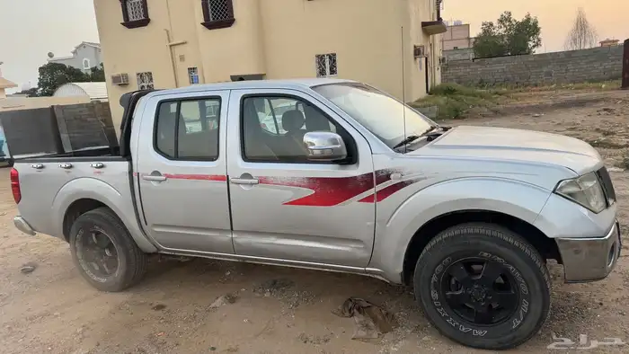 Nissan Navara SE 2010 used for sale Manual Gasoline 10