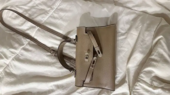 شنطه فخمه لون كاكي 5