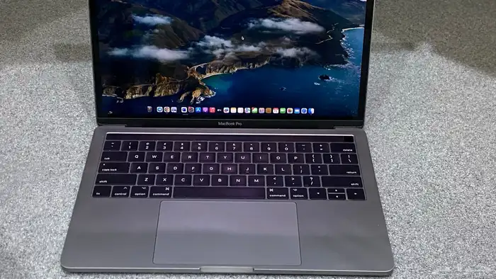 ماك بوك برو 13   MacBook Pro 13 1