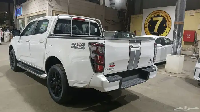 ايسوزو ديماكس جي تي 2025 جديده 2