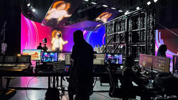 تجهيز فعاليات ومؤتمرات   شاشات   صوت   إضاءة   إدارة كاملة 12