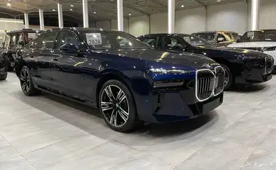 بي ام دبليو 735i M kit جديد 2026 index