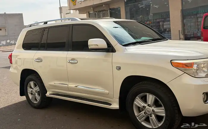 جيب لاند كروزر 2015 فل كامل GXR3 v8. عام 60 6