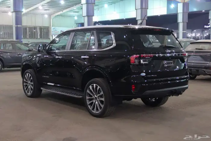 فورد ايفرست لمتد بنزين موديل 2025 بسعر 181.700 3