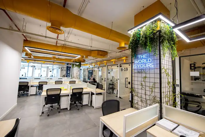 مكاتب مؤثثة للإيجار 1