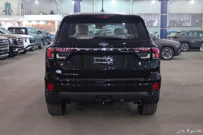 فورد ايفرست لمتد بنزين موديل 2025 بسعر 181.700 4