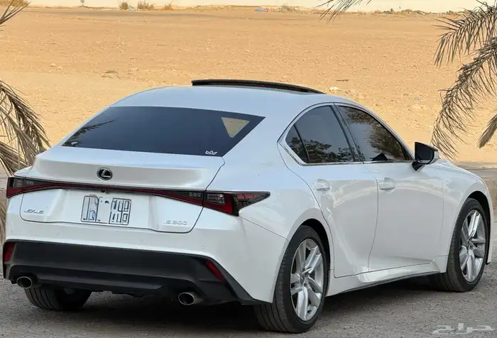 لكزس is300 2023 ممشى (39) الف 8