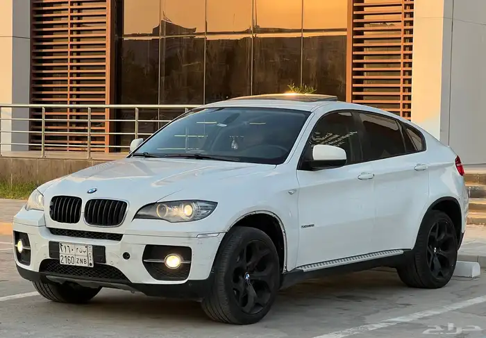 بي ام دبليو X6 2012 (بحالة ممتازة) 4
