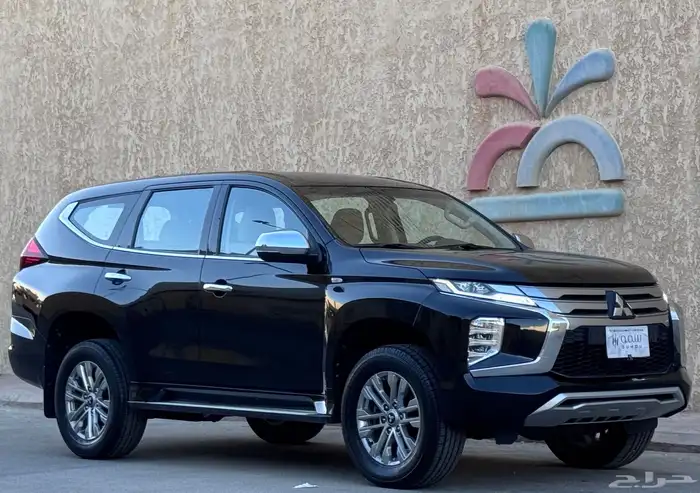 مستبيشي مونتيرو 2022 بحالة ممتازة 8