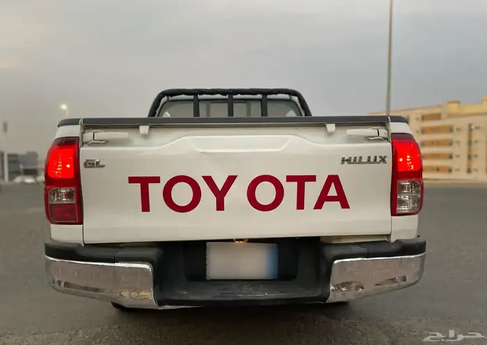 تويوتا - هايلوكس - غمارتين - سعودي - 2016 - مخزن 5