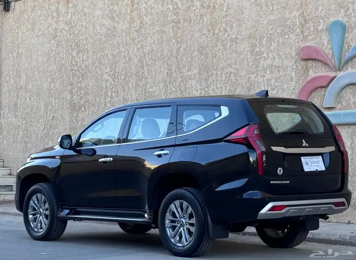 مستبيشي مونتيرو 2022 بحالة ممتازة 7