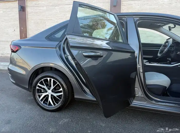 جيلي_اميجراند7_2023 31