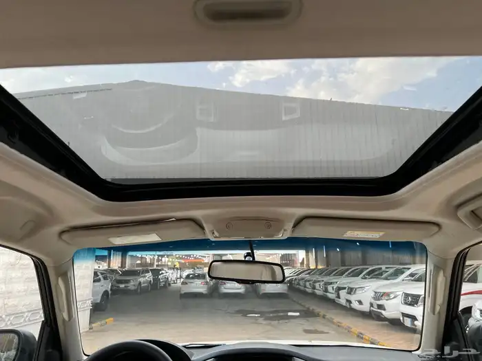 باجيرو 2022 بنزين فل كامل نظيف جدا لدى قمة الاطلال 38