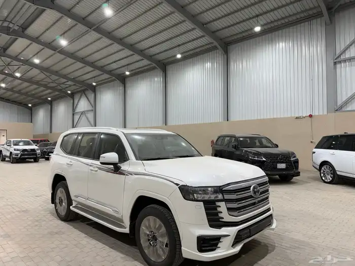 تويوتا لاندكروزر جكسار 2025 اصفار فل الفل تنفس طبيعي 1