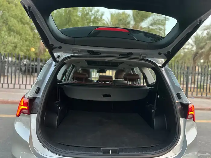 هونداي سنتافي موديل 2021 سعودي فل كامل اعلئ فئة 7 مقاعد 32