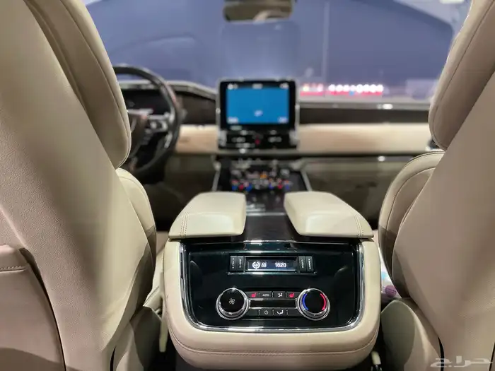 لنكولن نافيجتور 2018 13