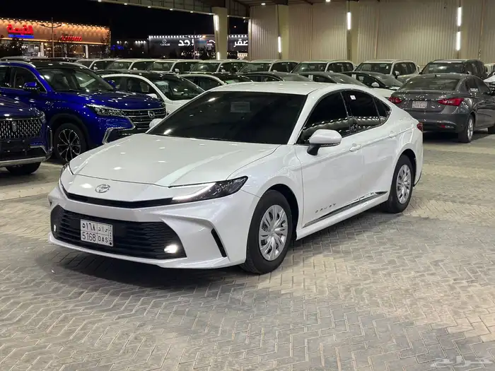 تويوتا كامري موديل2025 ماشي6000 استندر كويتي 0