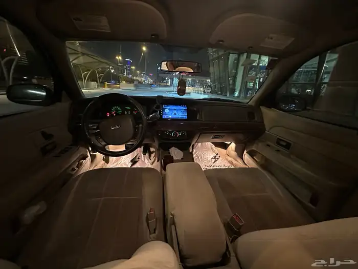 فورد فكتوريا 11