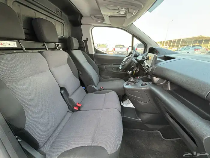 بيجو فان بارتنر 2021 باص بضاعه ديزل 12