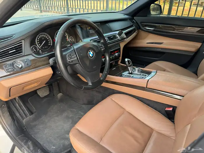 بي ام دبيلو 730 2011 14