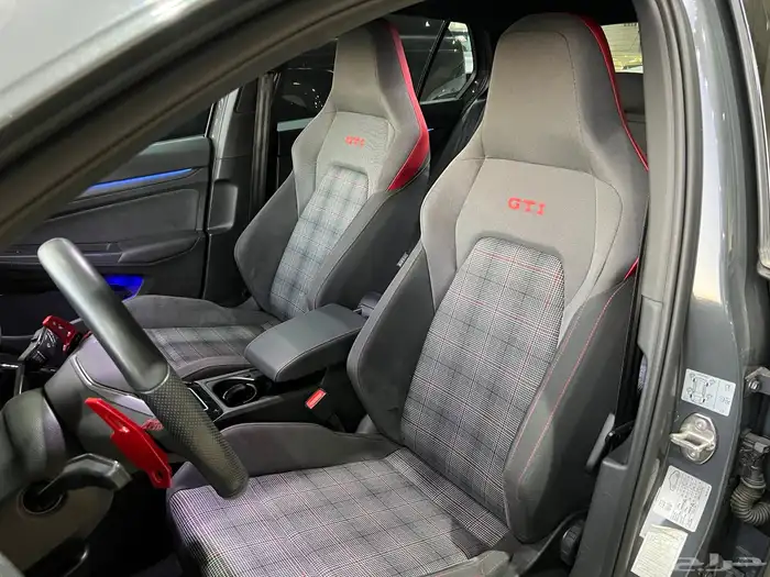 فولكس واجن جولف GTI 2024 شبة اصفار اخو الجديد 28