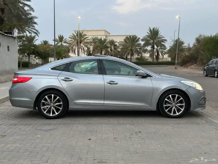 للبيع مستعجل ازيرا 2017 وكالة 4