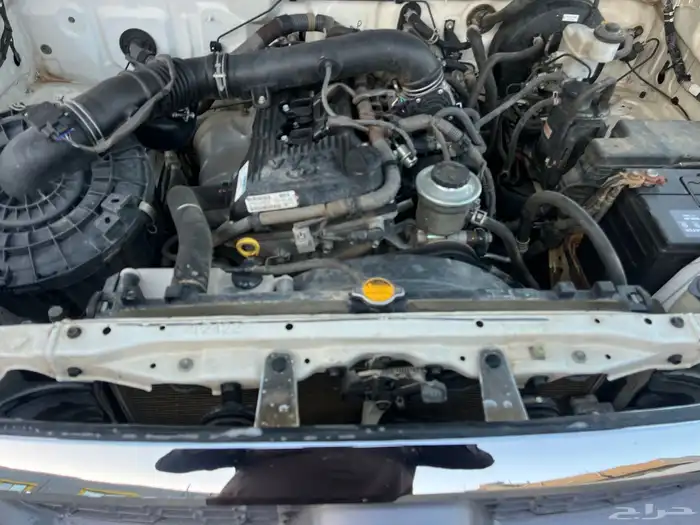 هايلوكس 2010 نظيف 12