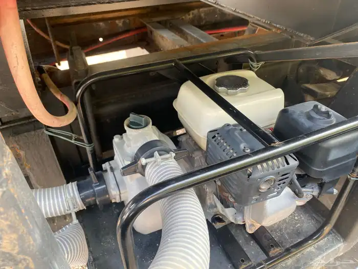 وايت ماء مديل 82 مسقط للبيع 28