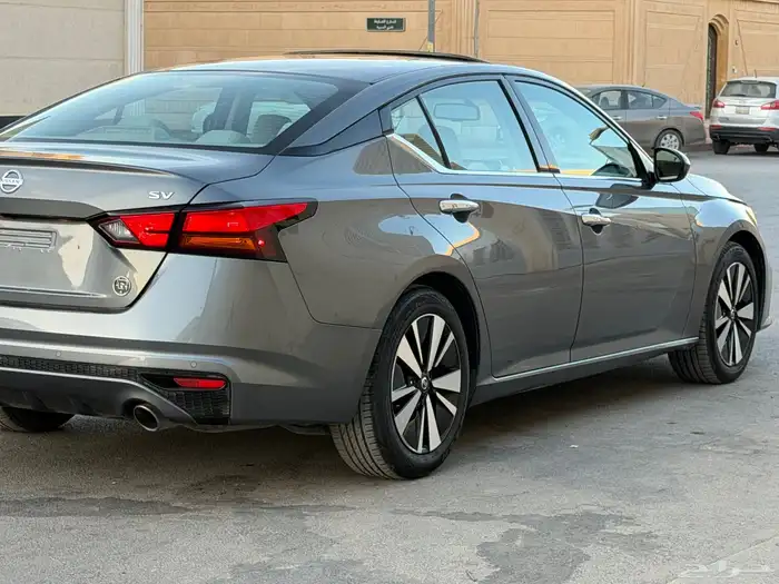 نيسان التيما 2021 SV وكالة 3