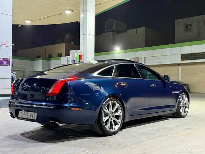 جاكوار XJL Portfolio 2012 فل اطلبية تنفس طبيعي بحالة الوكالة 13