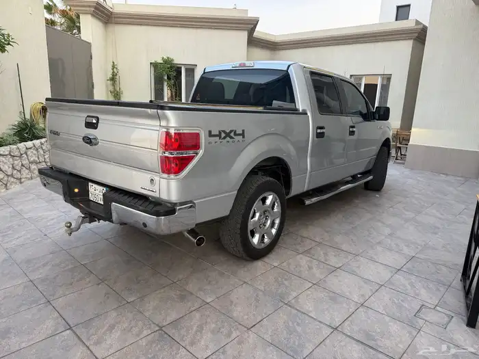 فورد اف 150 XLT غمارتين موديل 2014 فل ماشي 186. ألف 12