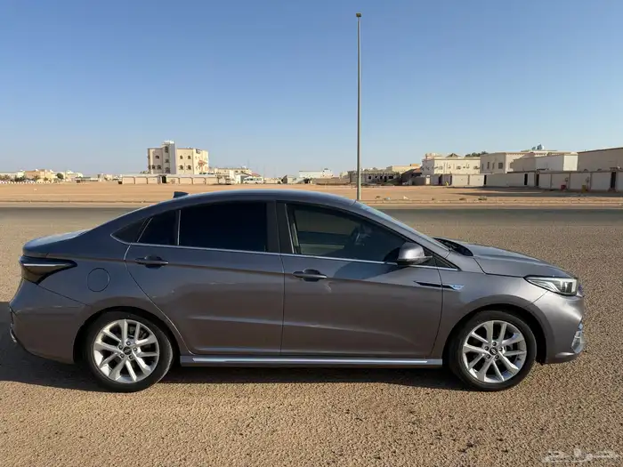 شيري اريزو 6 برو 2024 نظيف جدا  وكالة بدي و محركات. 1