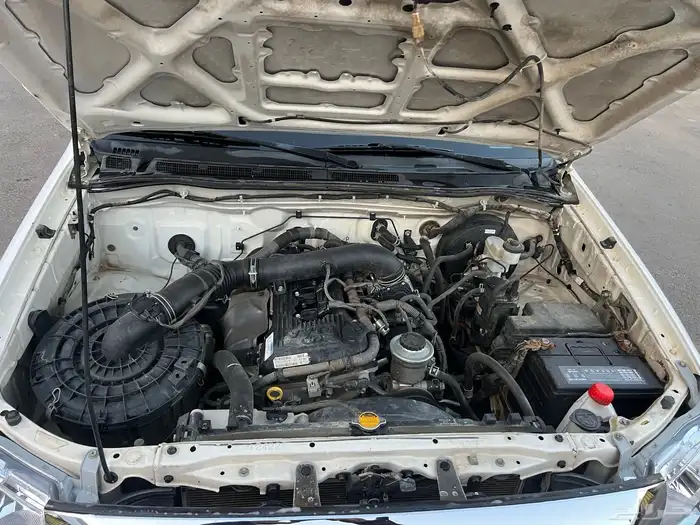 هايلوكس 2010 نظيف 25