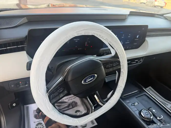 فورد_توروس_2023_بسعر مناسب 42