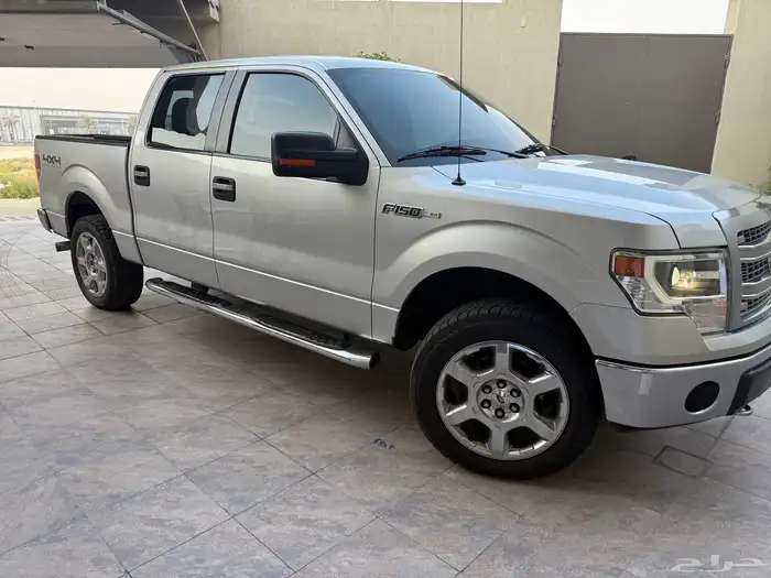 فورد اف 150 XLT غمارتين موديل 2014 فل ماشي 186. ألف 10