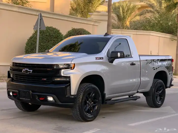 شفروليه سلفرادو تريل بوس موديل 2021 بحالة الوكاله 24