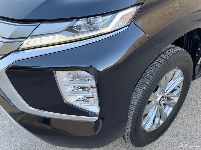 مستبيشي مونتيرو 2022 بحالة ممتازة 3