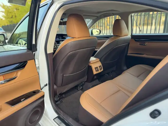 لكزس ES350 2018 سعودي 12