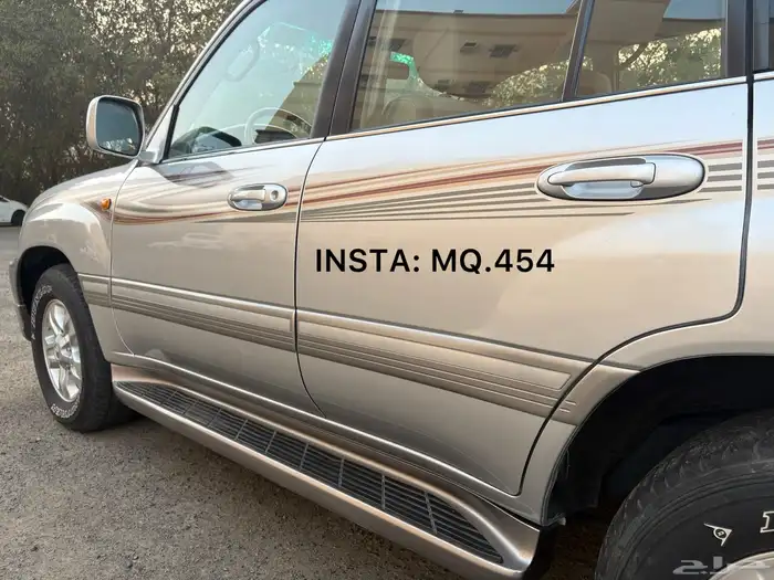 لاندكروزر 2007 مخزن 38