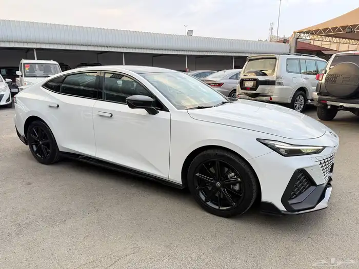 شانجان 2025 يوني V اعلى فئة سبورت 7