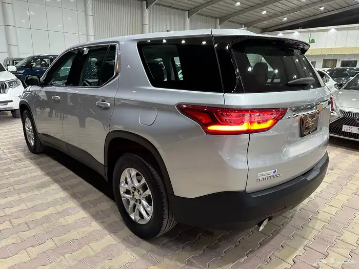 شيفروليه ترافيرس LS موديل 2019 نظيف 29