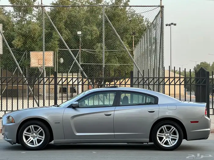 دودج تشاجر 2014 فل V8 2