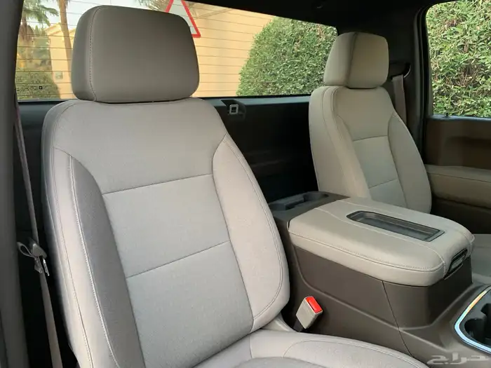 شفروليه سلفرادو تريل بوس موديل 2021 بحالة الوكاله 34