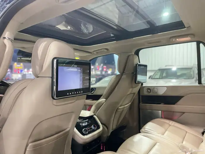 لنكولن نافيجتور 2018 14