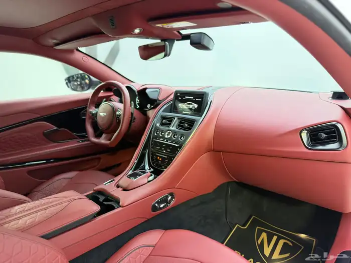 استون مارتن 7