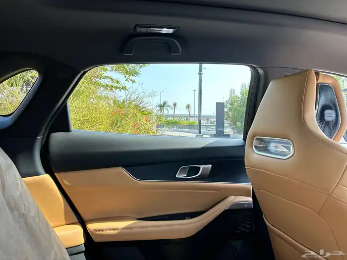 شانجان UNI-K 2025فل كامل بانوراما مقاعد جلد استعمال 12000فقط 9